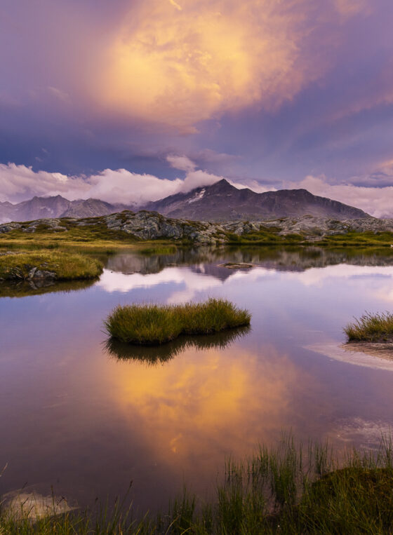Bergsee, Schweiz, Sonnenuntergang, Natur, Fotografie, Wandbild, Spiegelung, Abendrot, Wolken, Berge, Wasser, See, Fotoworkshop