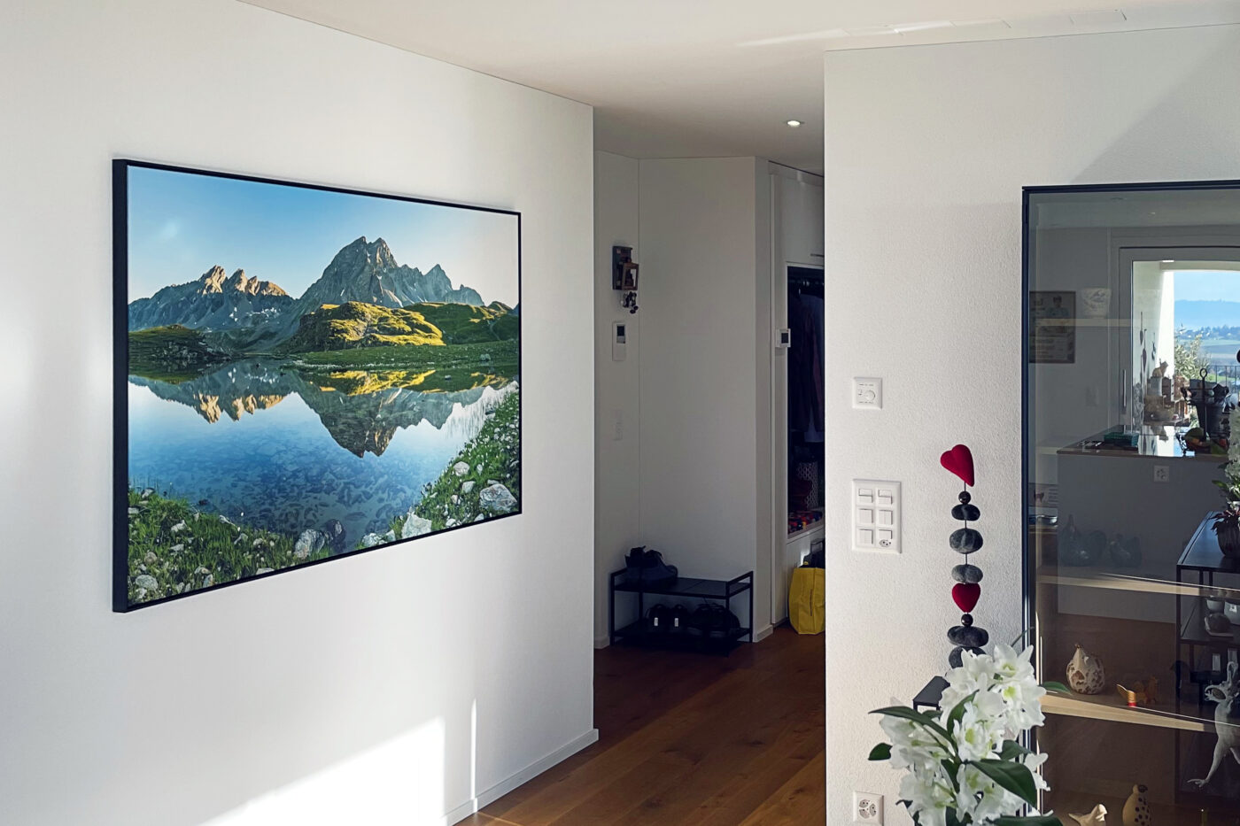 Naturfotos Schweiz, Bergwelt Hochauflösende Wandbilder für Wohn- und Arbeitsbereiche Exklusive Naturlandschaften, Naturfotografie für Unternehmen Schweiz, Wandbilder für Banken, Naturbilder für Kliniken, professionelle Naturfotografie Tourismus. Lichtstimmungen